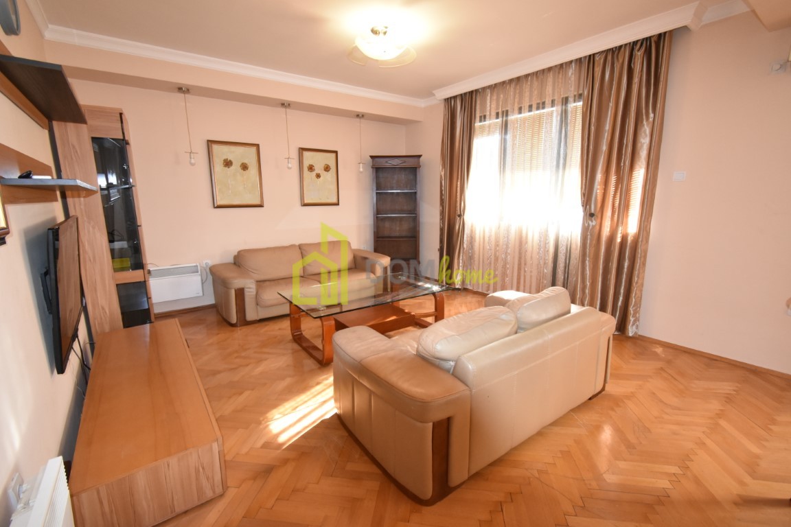 Dvosoban stan 90m2, Zabjelo